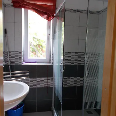 Lenart House 1 Tatil Evi *