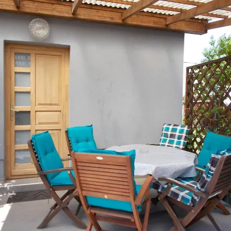 Lenart House 1 Дом отдыха Шиофок