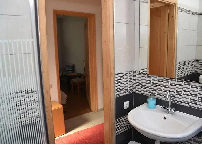 Hébergement de vacances Lenart House 1