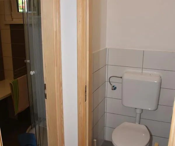 度假居 Lenart House 1